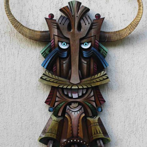Author's wood carving "Cooker mask 3"