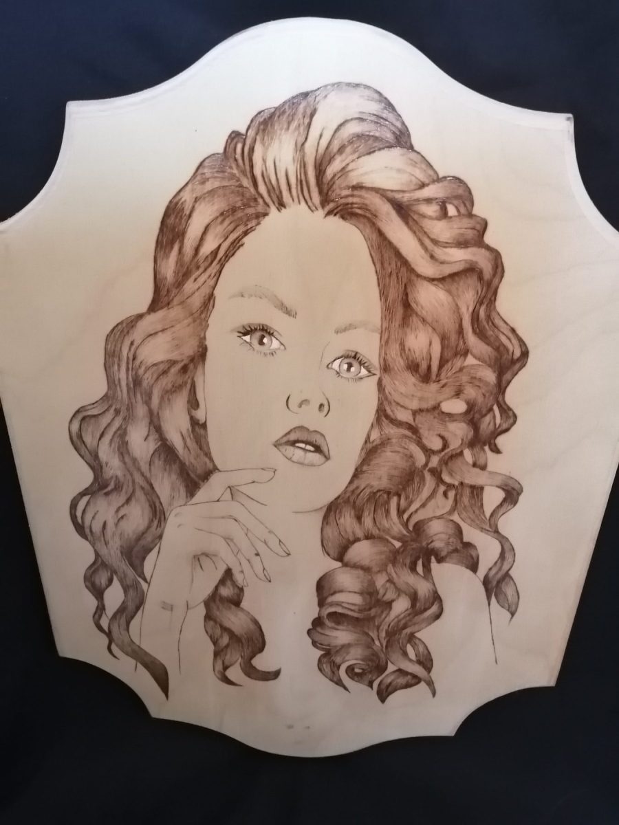 Pyrography "Dreamy Look"