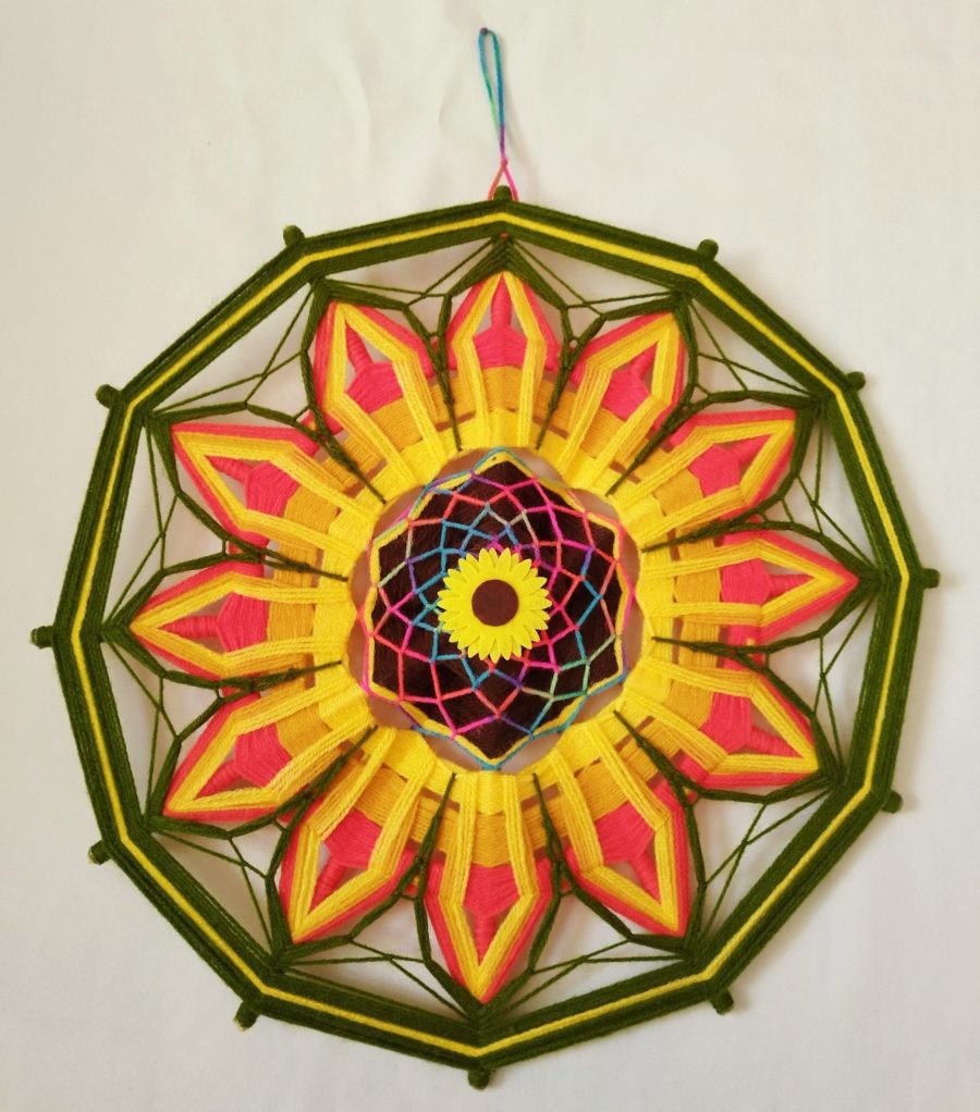 Hand-knitted Mandala "Sunflower"