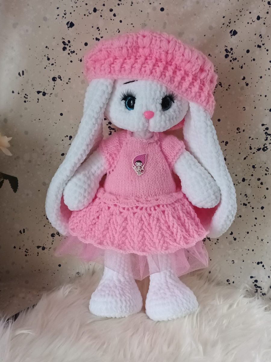 Hand Knitted Bunny "Rosalie"
